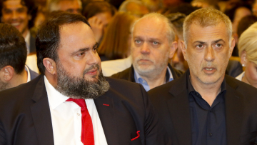 Ο «Πειραιάς Νικητής» παρουσίασε το ψηφοδέλτιό του- Ξανά υποψήφιος ο Βαγγέλης Μαρινάκης