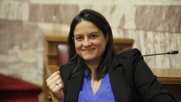 Νίκη Κεραμέως: «Αρμαγεδδώνας στην παιδεία το νομοσχέδιο Γαβρόγλου»