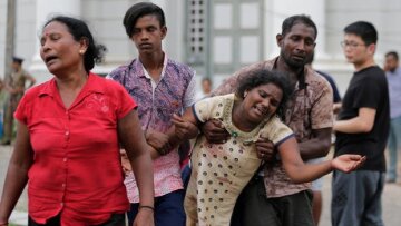 Τρόμος γένους θηλυκού στη Σρι Λάνκα: Ένας από τους εννέα καμικάζι αυτοκτονίας ήταν γυναίκα!