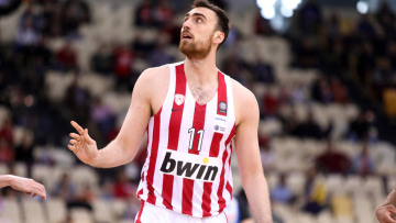 Μιλουτίνοφ: «Ήμουν σίγουρος πως μια μέρα θα επέστρεφα»