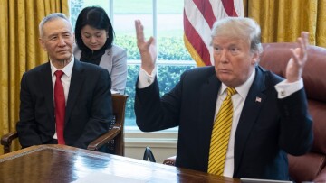 Τραμπ προς Κίνα: Διαπραγματευτείτε τώρα, τα πράγματα αργότερα θα είναι πολύ χειρότερα