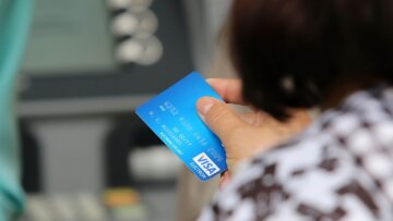 Ηγουμενίτσα: Βρήκε χαμένη χρεωστική κάρτα και έκανε αγορές