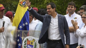 Βενεζουέλα: Ο Γκουαϊδό στρέφεται στον αμερικανικό στρατό για στήριξη