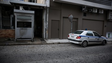 Ανάληψη ευθύνης για την επίθεση στο AT Καισαριανής: Αν πάθει τίποτα ο Κουφοντίνας, θα σας κάψουμε ζωντανούς