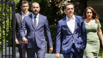 «Θύελλα» με την επιμονή της κυβέρνησης να ελέγξει την ηγεσία της Δικαιοσύνης 