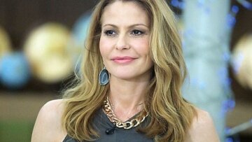 Η Τζένη Μπαλατσινού με ένα βίντεο στέλνει μήνυμα για τα μέτρα και τον κορωνοϊό