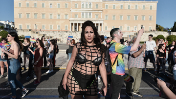 Athens Pride 2019: Δείτε βίντεο από τη μεγάλη παρέλαση