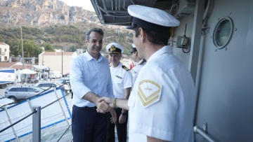 Μήνυμα Μητσοτάκη στην Τουρκία από το Καστελόριζο: Θα υπερασπιστούμε απόλυτα τα δικαιώματά μας