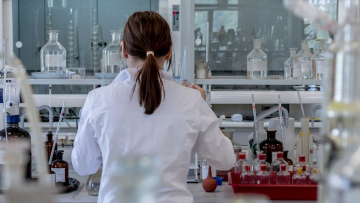 Διαγνωστικά κέντρα: «Εγκλωβισμένοι» οι ασφαλισμένοι του ΕΟΠΥΥ