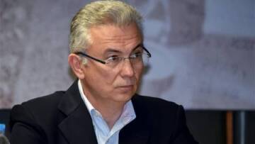 Βίντεο: Ο Θοδωρής Ρουσόπουλος συνομιλεί με τον... Τζον Σνόου