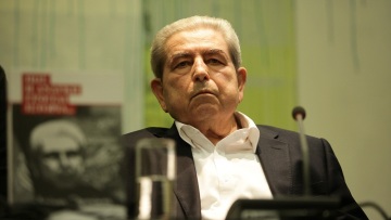 Δημήτρης Χριστόφιας: Την Τρίτη με τιμές εν ενεργεία προέδρου της Κύπρου η κηδεία του