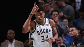 Αντετοκούνμπο: Το απόλυτο mixtape για τον MVP του ΝΒΑ! 