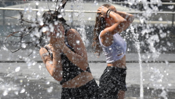 Καύσωνας στην Ευρώπη: Ακόμα και πάνω από 45 βαθμούς περιμένουν στη Γαλλία! 