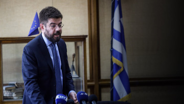 Καλογήρου σε Αλιβιζάτο για Κασιδιάρη: Θεσμική σοβαρότητα από τον ΣΥΡΙΖΑ, όχι μικροψυχία