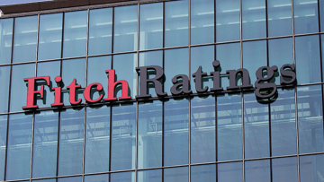 Fitch: Η νίκη της ΝΔ φέρνει επενδύσεις και εδραιώνει την πολιτική σταθερότητα στην Ελλάδα