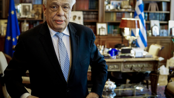 Ανυπόγραφα επέστρεψε ο Παυλόπουλος τα Προεδρικά Διατάγματα για τις αλλαγές στη Δικαιοσύνη