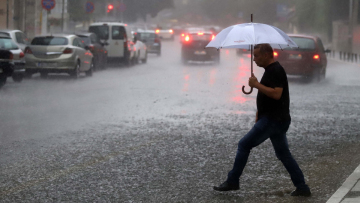 Καιρός: Έκτακτο δελτίο κακοκαιρίας - Πού και πότε θα χτυπήσει o Αντίνοος