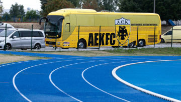 Ντανιέλε Βέρντε: Κλίνατε επ’ αριστερά! (vids)