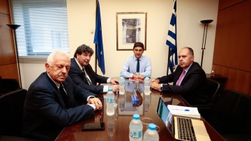 Αυγενάκης προς ΕΣΑΚΕ: Θλιβερό αυτό που έγινε με Ολυμπιακό - Δεν είστε άμοιροι ευθυνών