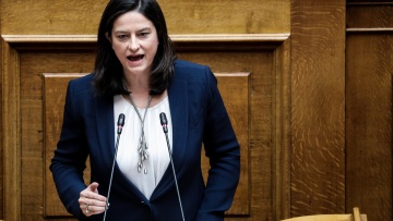 Κεραμέως: Δεν καταργούμε το άσυλο, το ενισχύουμε