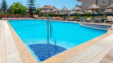 Τρία παιδιά νεκρά σε πισίνα – Αναζητούνται οι ευθύνες – Διεθνές θέμα η διπλή τραγωδία 