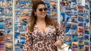 Η Μαριέλλα Σαββίδου ποζάρει με μπικίνι και εύχεται «Καλές βουτιές»  