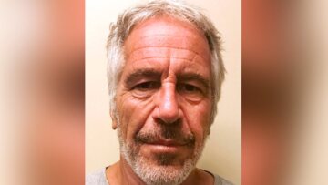 Daily Mail: Σε «ανώνυμο» τάφο στη Φλόριντα πιθανότατα η σορός του Τζέφρι Έπσταϊν