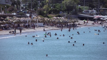 Καιρός: Στους 40°C για τρίτη ημέρα ο υδράργυρος