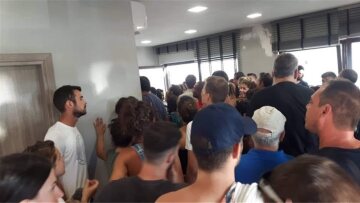 Σαμοθράκη: Χίλιοι οι εγκλωβισμένοι που δεν μπορούν να ταξιδέψουν