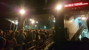 Σαμοθράκη: Σκηνές χάους στο λιμάνι μετά τον πολυήμερο αποκλεισμό