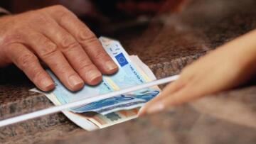 Αποζημίωση ειδικού σκοπού: Καταβάλλεται την Παρασκευή για τις αναστολές Ιουνίου