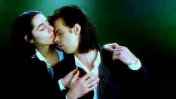 Nick Cave: Όταν η PJ Harvey μου είπε να χωρίσουμε, πήγε να μου πέσει η σύριγγα από τα χέρια