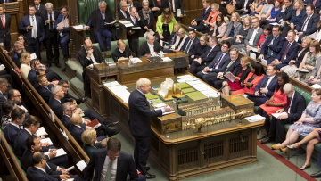 Brexit: Εκτός κόμματος οι 21 Συντηρητικοί «αποστάτες»