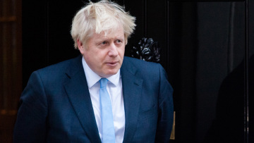 Νέα «πανωλεθρία» για τον Τζόνσον: Η Βουλή ψήφισε παράταση του Brexit