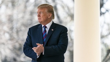 Ο Τραμπ απέλυσε τον σύμβουλο Εθνικής Ασφάλειας Τζον Μπόλτον