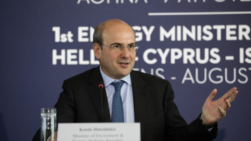 Χατζηδάκης στον ΘΕΜΑ 104,6: Ρεκόρ θράσους του ΣΥΡΙΖΑ να κουνάει το δάχτυλο για τη ΔΕΗ