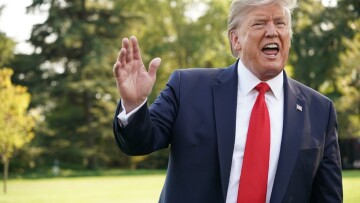 Καθησυχαστικός ο Τραμπ: Η αύξηση της τιμής του πετρελαίου δεν αποτελεί πρόβλημα