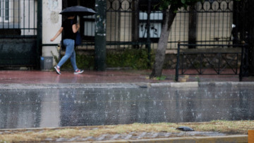 Καιρός: Έρχονται καταιγίδες και χαλάζι - Που θα «χτυπήσει» η κακοκαιρία