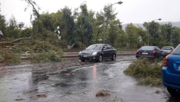 Κακοκαιρία: Δύο νεκροί από κεραυνούς - Καταστροφές σε Ηλεία, Μεσσηνία, Κεφαλονιά