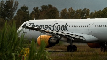 Χρεοκοπία Thomas Cook: Τρία αεροσκάφη αύριο στη Σκιάθο για να παραλάβουν τουρίστες