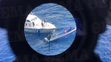 Βίντεο από την καταδίωξη με φουσκωτά στο Αιγαίο: Ψάχνουν να βρουν τις ρίζες του καρτέλ