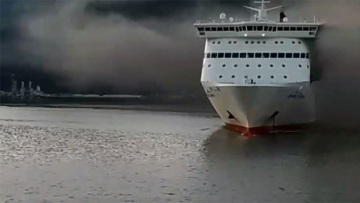 Φωτιά σε πλοίο με 538 επιβάτες έξω από την Ηγουμενίτσα