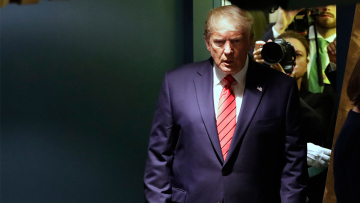 Τραμπ: Ουκρανία και Κίνα πρέπει να ξεκινήσουν έρευνα για τους Μπάιντεν