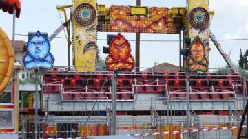 Γιατί δεν... εμφανίζεται η αμετάκλητη καταδίκη στο ποινικό μητρώο της 78χρονης ιδιοκτήτριας του λούνα παρκ στον Αλμυρό