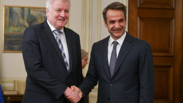 Μητσοτάκης σε Ζεεχόφερ για προσφυγικό: Τολμηρό σχέδιο αποσυμφόρησης - Θα κάνουμε όσα δεν έκανε ο ΣΥΡΙΖΑ