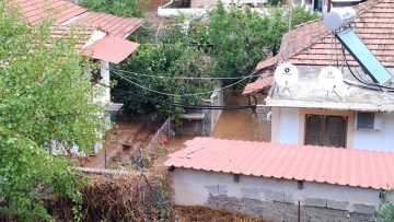 Καιρός: Πλημμύρες, κατολισθήσεις και καταστροφές σε όλη τη χώρα