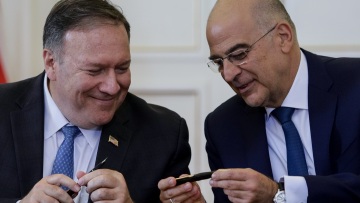 Δένδιας μετά τη συνάντηση με Πομπέο: Η συνεργασία μας συνιστά εγγύηση ασφάλειας και πηγή σταθερότητας