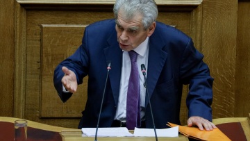 Παπαγγελόπουλος: Ο Ρασπούτιν έμεινε στην ιστορία για... κάποια φυσικά του προσόντα και για το αχαλίνωτο σεξ!