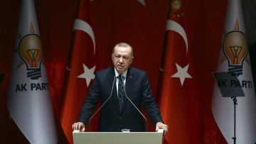 Ωμές απειλές Ερντογάν: Θα ανοίξουμε τα σύνορα, θα στείλουμε 3,6 εκατ. μετανάστες στην Ευρώπη