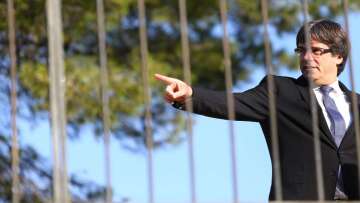 Βέλγιο: Ελεύθερος υπό όρους ο πρώην πρόεδρος της Καταλονίας Κάρλες Πουτζντεμόν